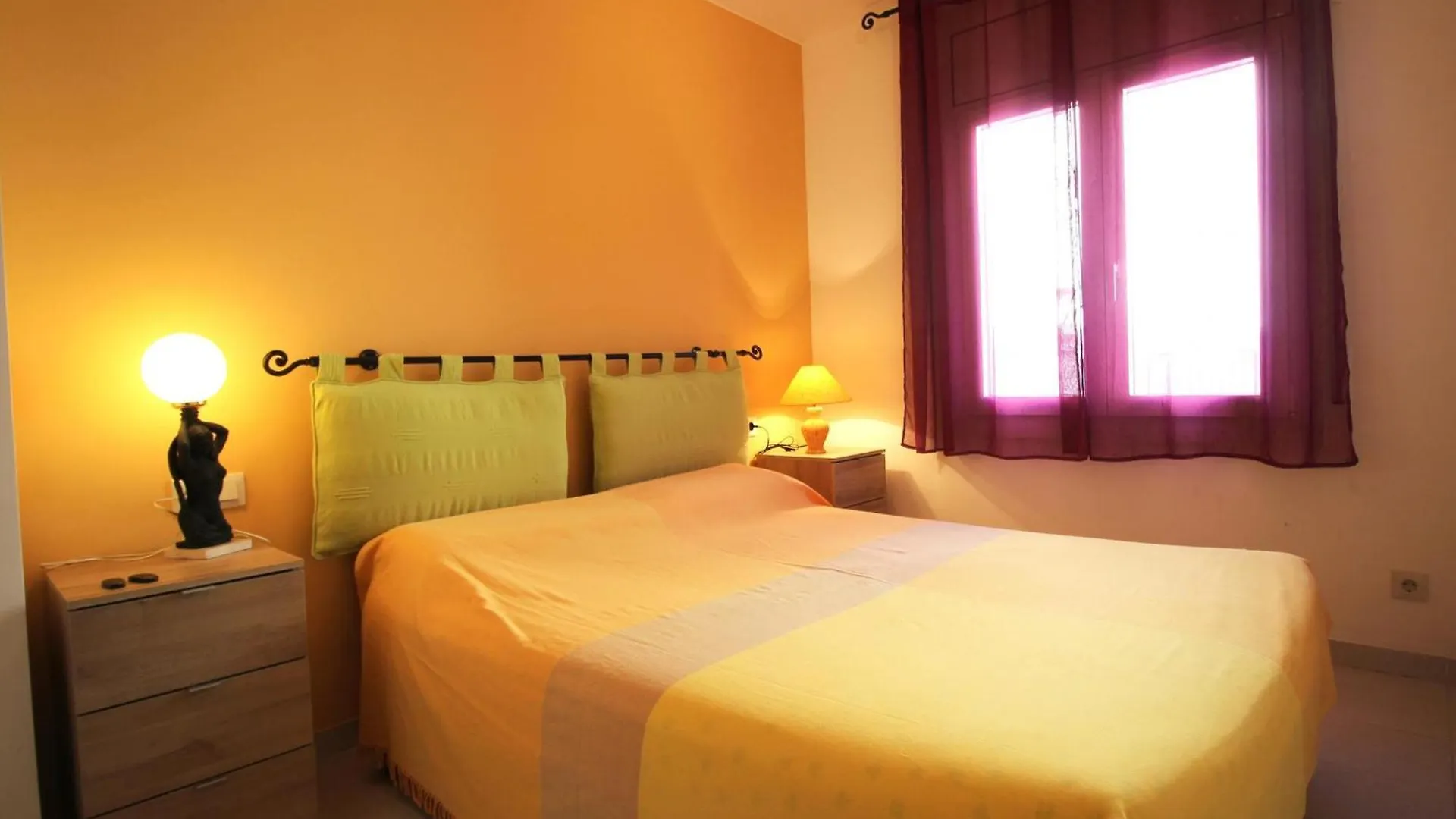 Mimoses V - Apartamento En Planta Baja Con Gran Terraza, Muy Cerca De Playa De Arena. - Es-228-65 Llança 0*,  Espanha